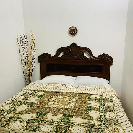 Roman Place Ngoại thất bức ảnh